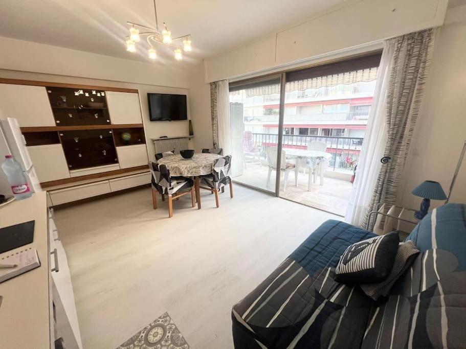 Residence Mona Lisa Bord De Mer Ментона Екстериор снимка